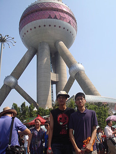 哥倆兒遊上海世博