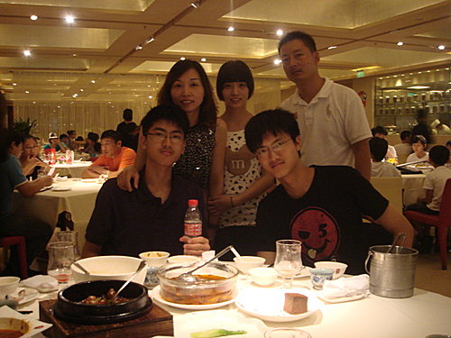 哥倆兒遊上海世博