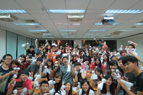 鴻鴻的吉他公演